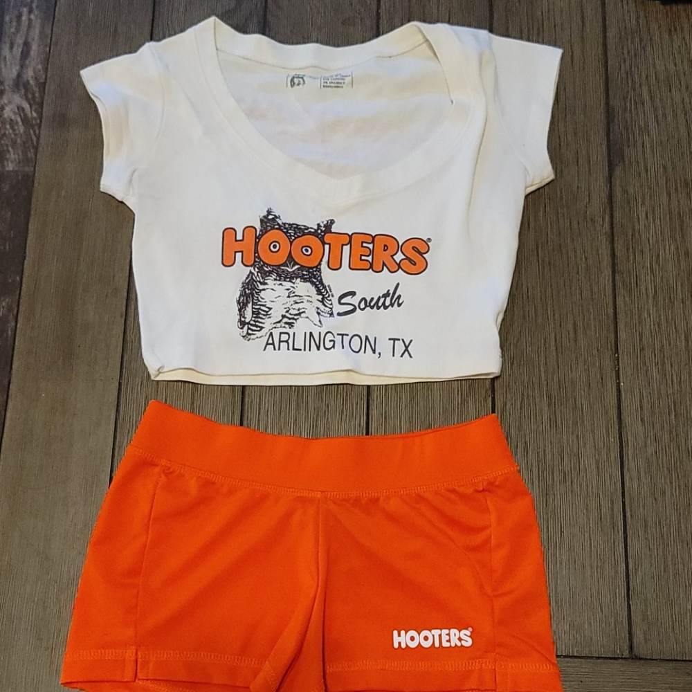 Hooters Original White Crop Top Uniform